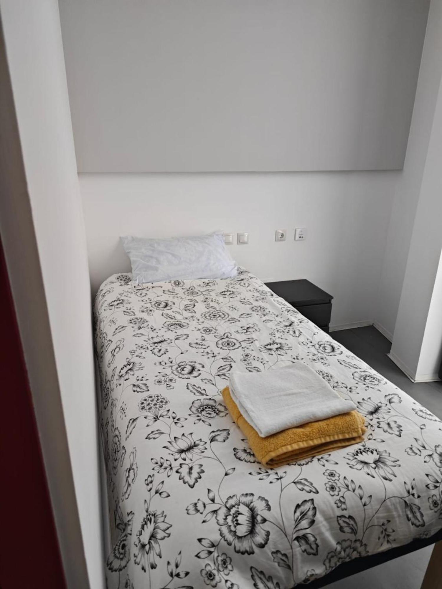 Hostal Nana B&B Arroyo de la Encomienda Zewnętrze zdjęcie